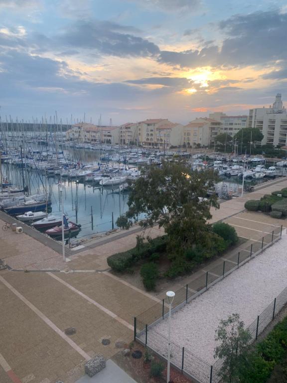 escapade vue sur le port, Leucate-Plage
