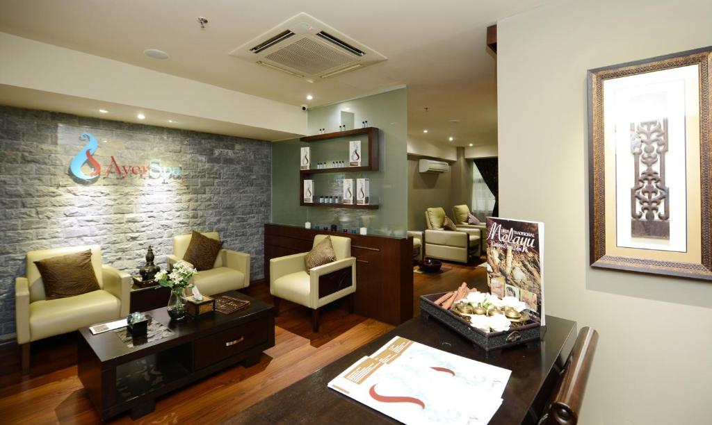 Kuala Lumpur Pacific Regency Hotel Suites Additional