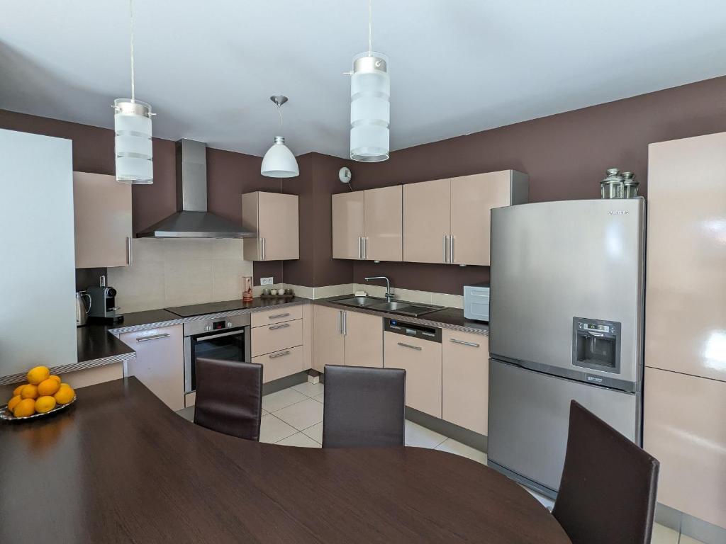 T3 76m² avec terrasse, balcon, à 100m de la plage d'Eyrac, parking et WIFI - FR-1-420-154 - 5