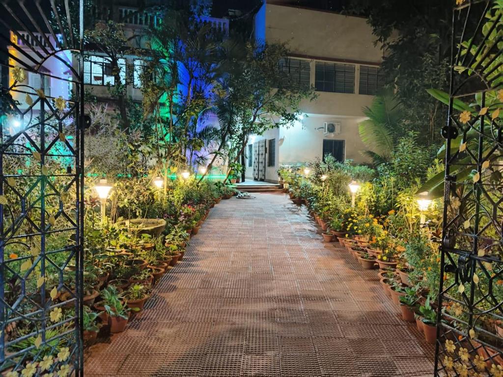 Rajlaxmi Resort - Pure Veg 外観