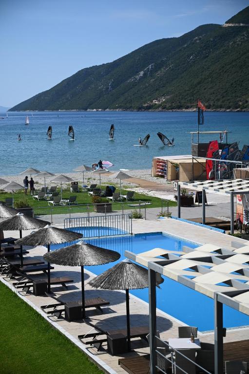 スイミングプール