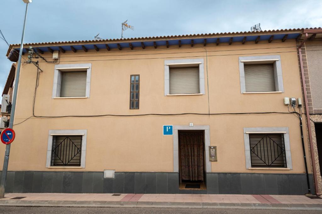 Pensión Discoves, Pinseque