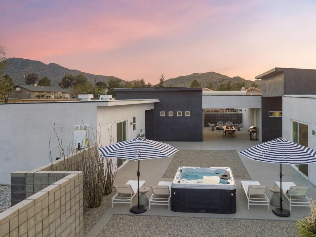 Ishan By The Cohost Company, Yucca Valley