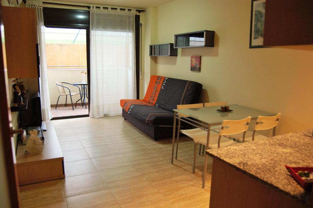 Arion Garden Apartment - 2
