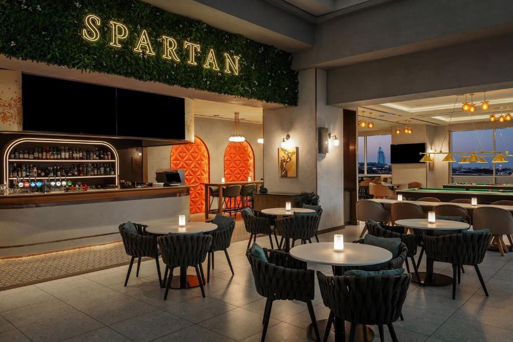 Bar/lounge