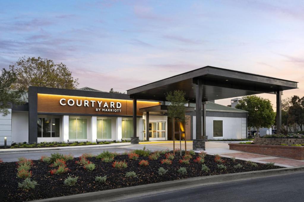 Courtyard by Marriott San Mateo Foster City, Foster City