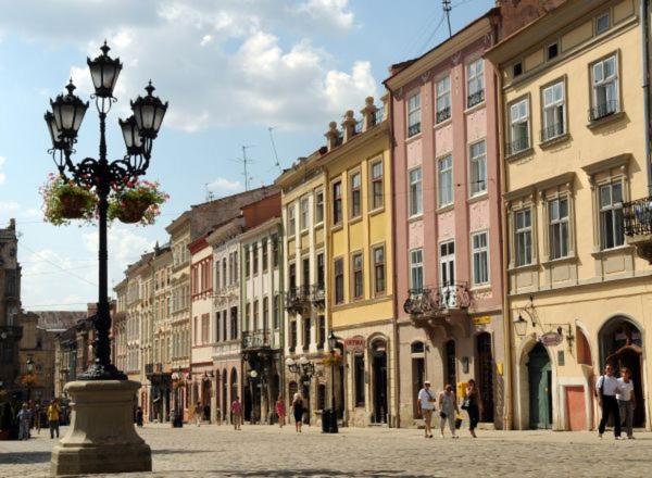 Romantic Apartment on Rynok square with Air-Conditioning photo