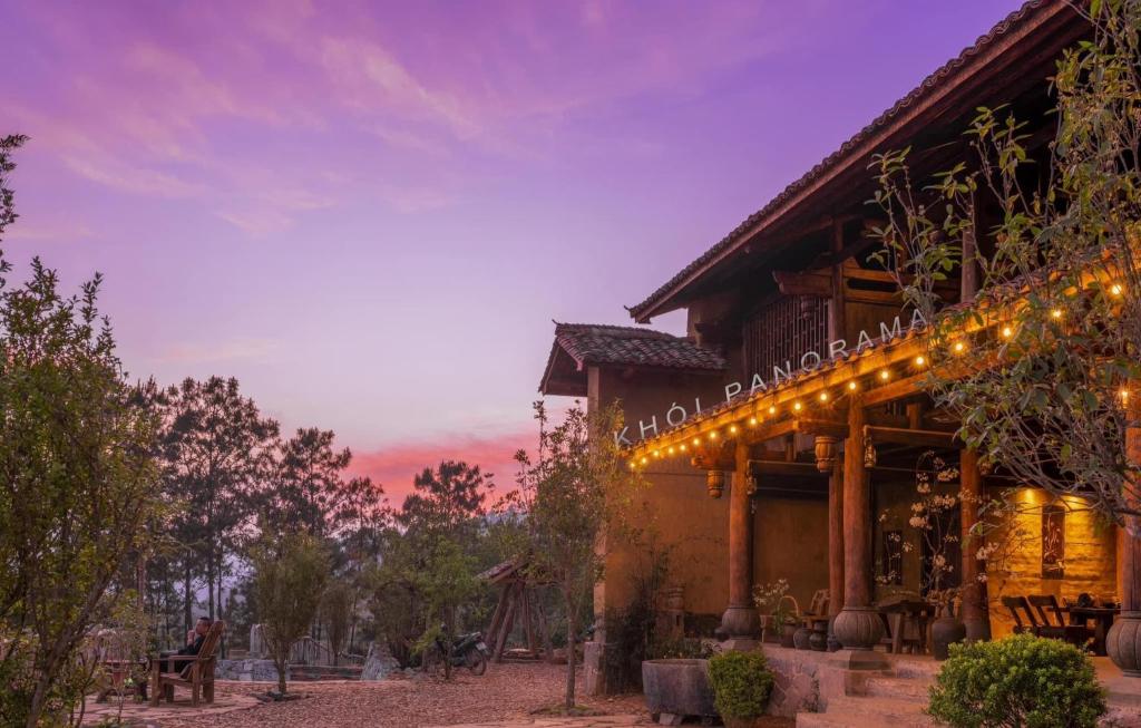 Khoi Panorama