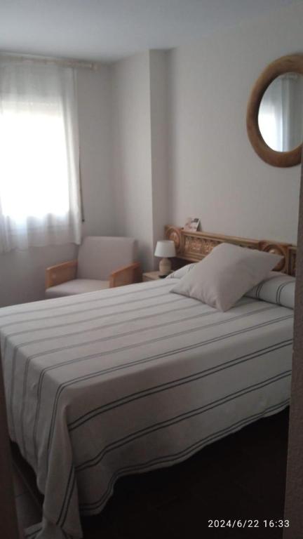 Acogedor y Amplio Apartamento familiar a pie de playa - 2