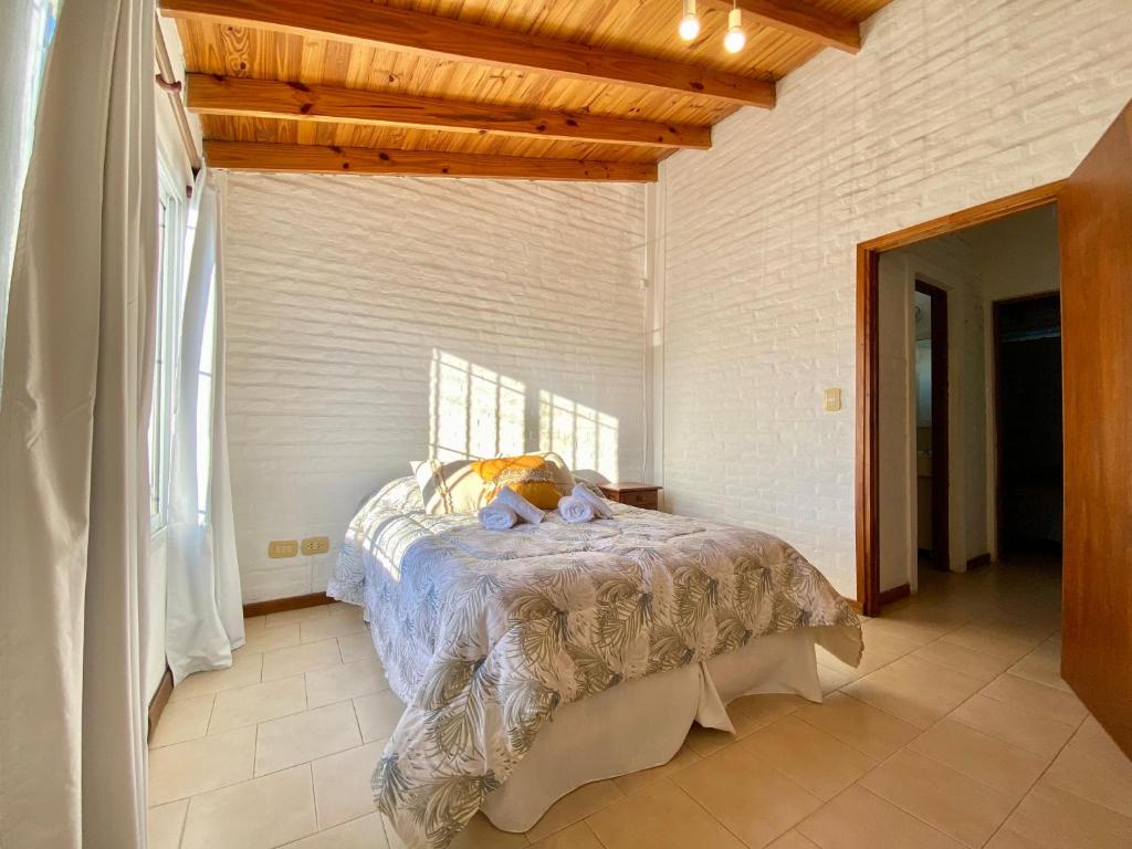 Casa Bambi Cómodo Duplex 2 Habitaciones 2 Baños Escritorio y Cochera - 1