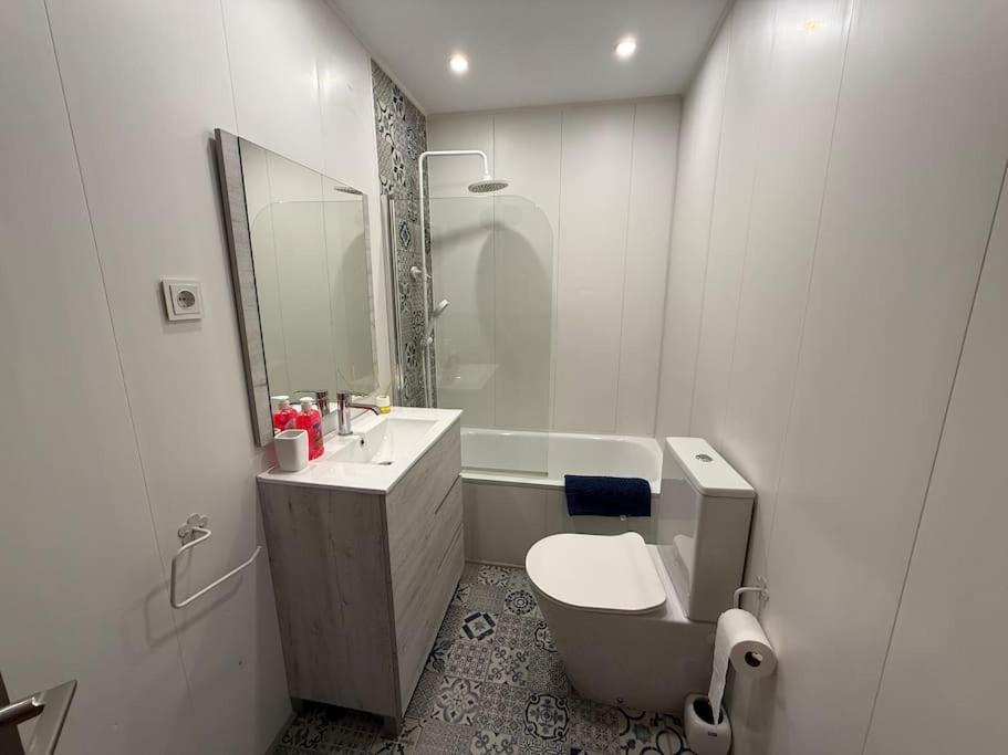 Apartamento Moderno cerca del Mar-Playa y Centro a 2 min - 2