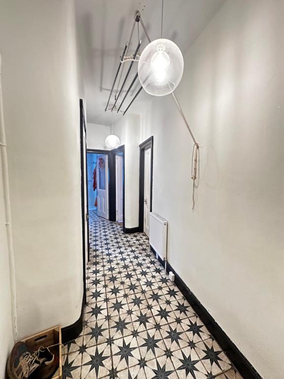 Cosey and vibrant flat in Leith, Edinburgh, Edinburgh