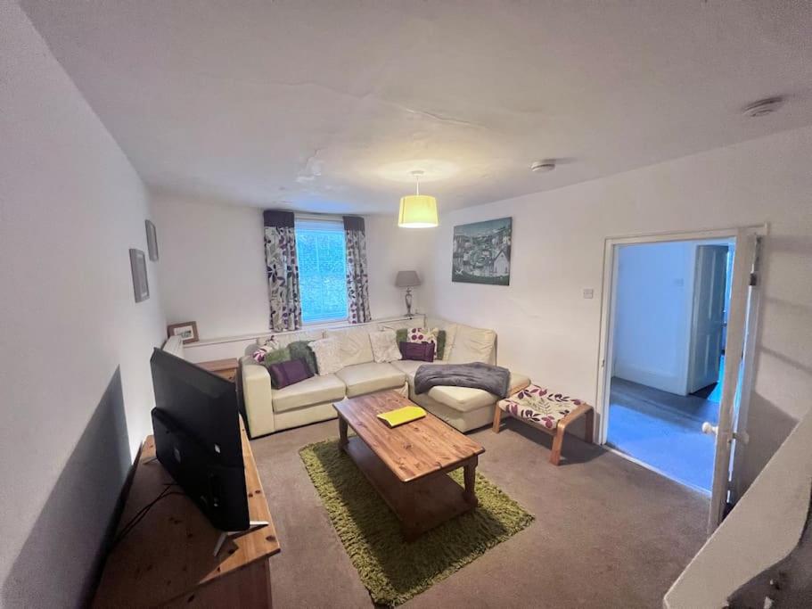 Historic Fowey Home by the Quay, Fowey