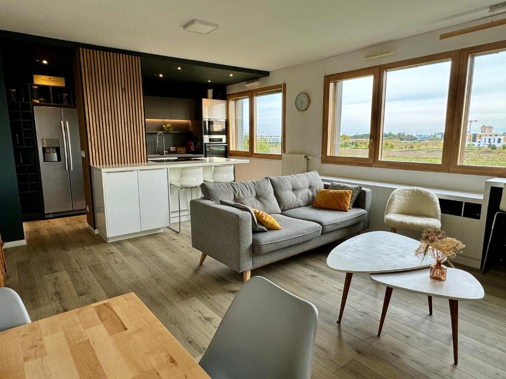 Duplex vue Disneyland , 3 chambres, 2 parkings - 4