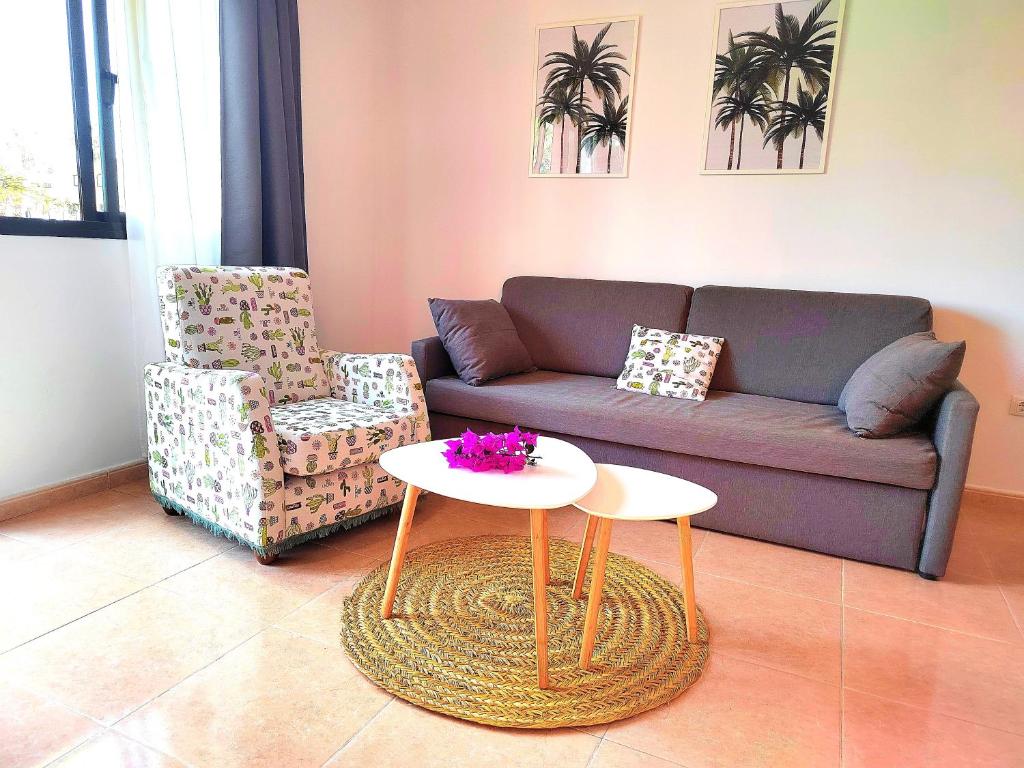 Tamarindo 28, pool front,free WIFI, Corralejo