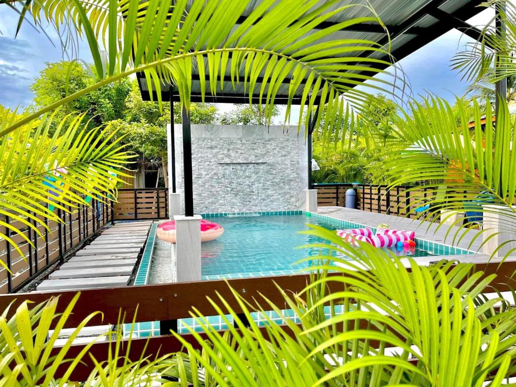 Monkey Cottage, Phetchabun