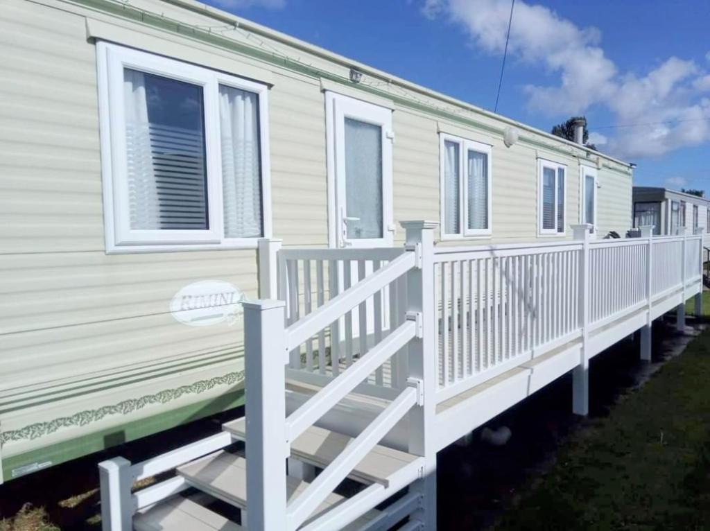 Cosy Cove Caravan, Chapel Saint Leonards