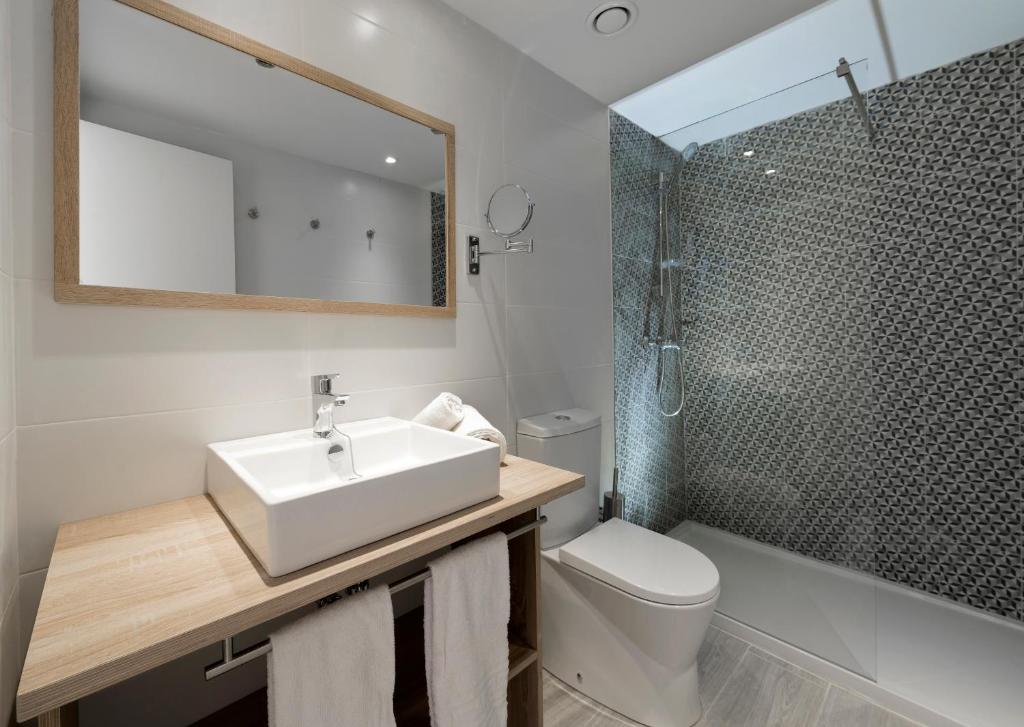 FERGUS Club Europa — Hotel rooms in Peguera, Balearic Islands