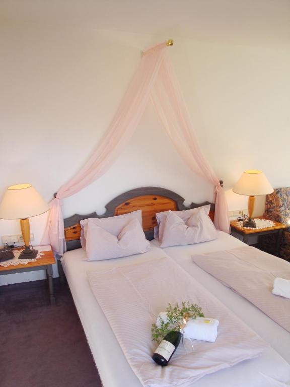 Hotel White Mountain - 3