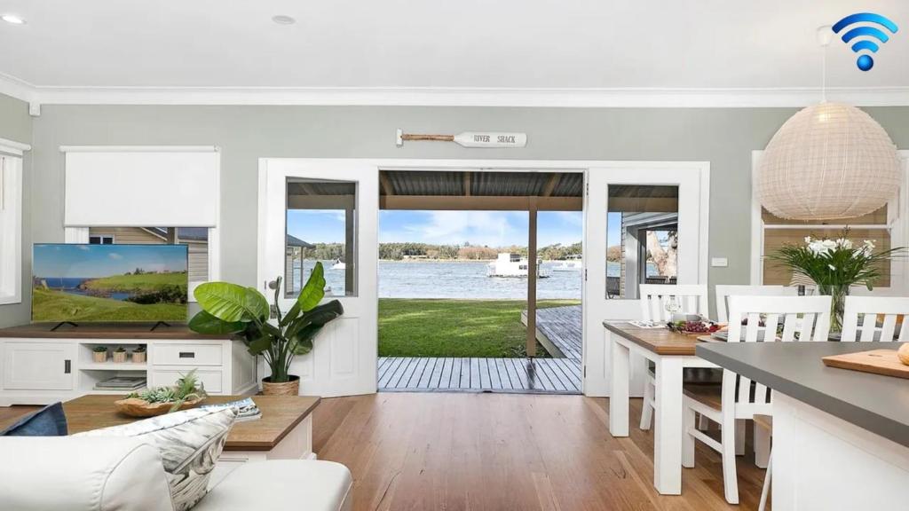 River Shack, Shoalhaven Heads