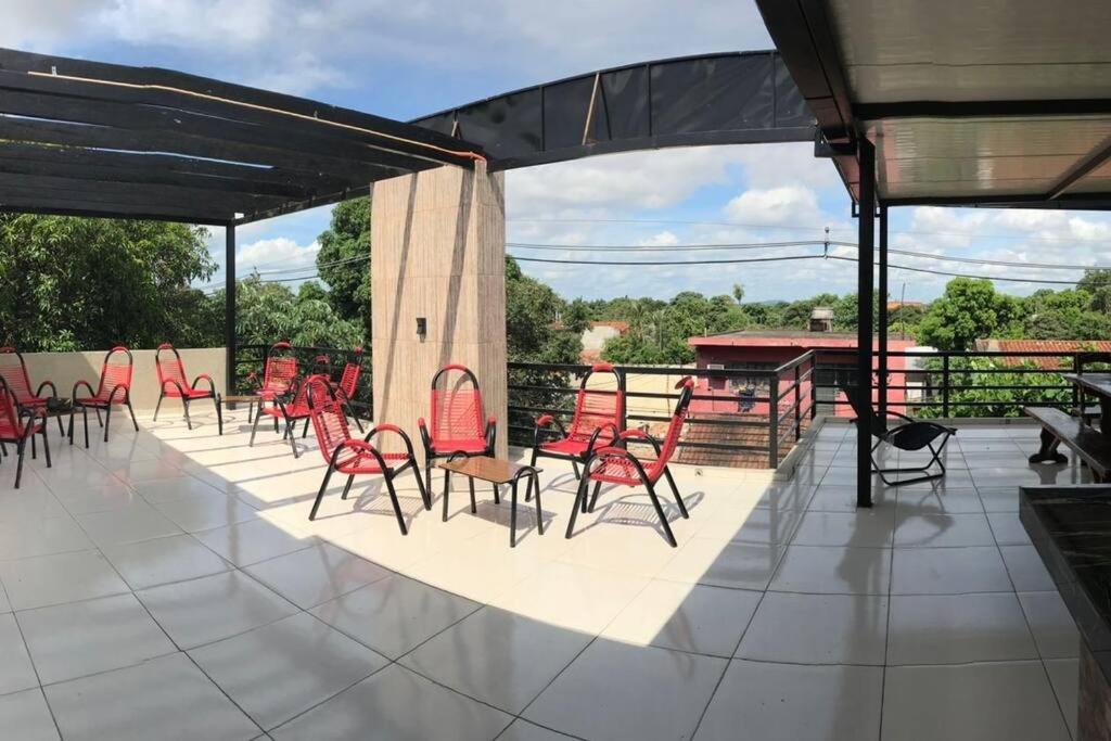 Departamento con balcón y sala - 5