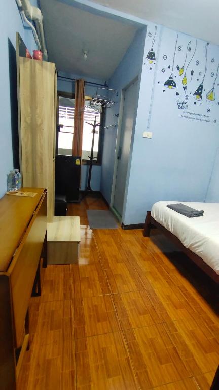 Stay Hostel