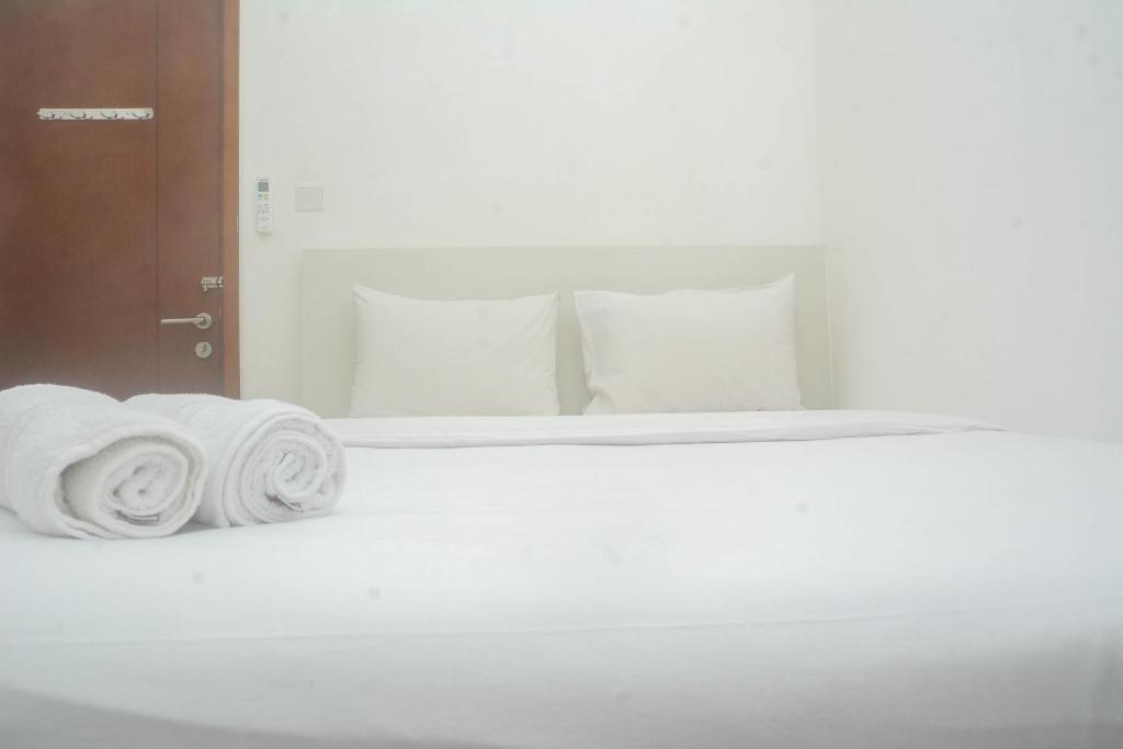 Cozy and Tidy 2BR at Signature Park Grande Apartment By Travelio, Jakarta