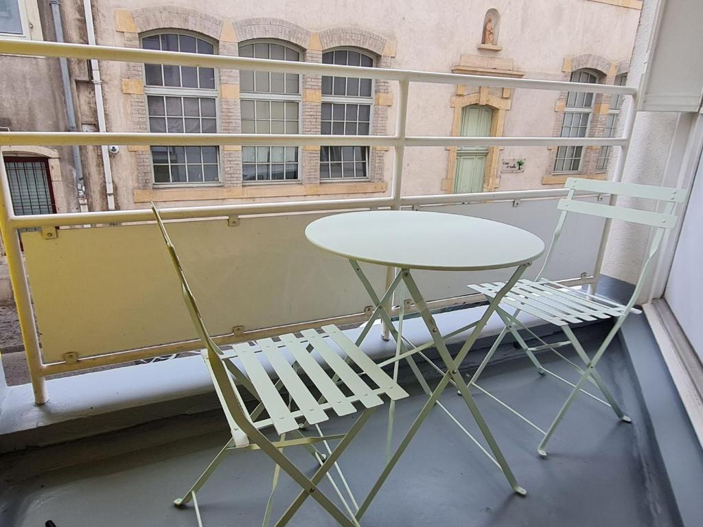 Appartement central et calme, proche de la Place Stanislas - FR-1-584-350 - 5