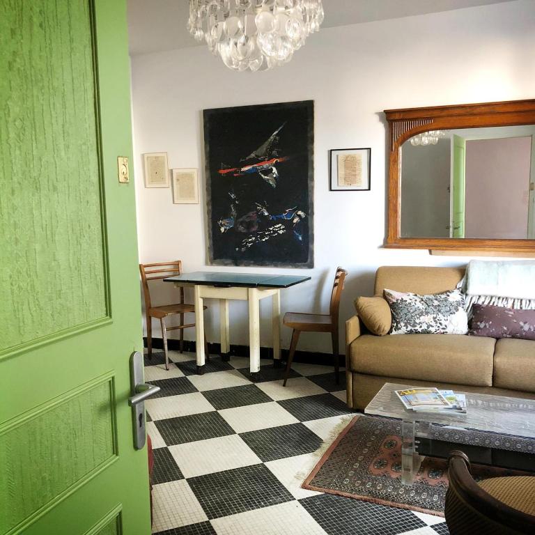 Studio Brocante, La Réole