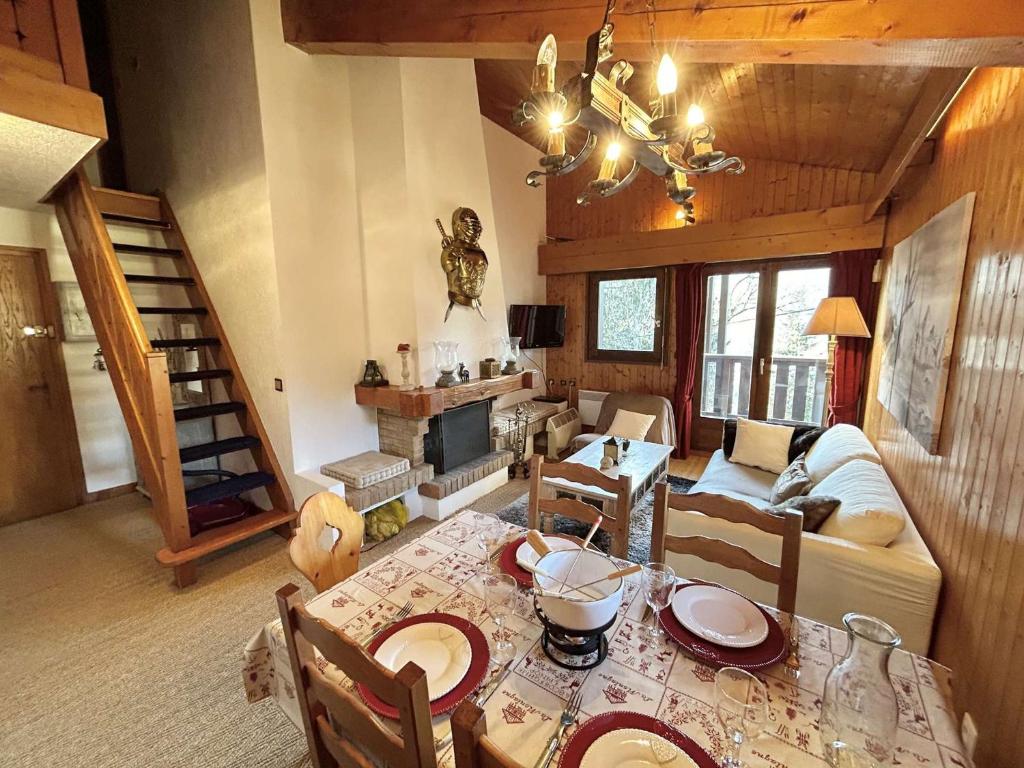 Appartement cosy à Megève: 3 pièces + mezzanine, 4 couchages - Proche remontées mécaniques et golf - FR-1-597-19 - 2