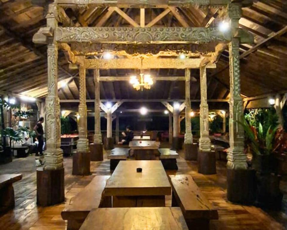 Exterior view, Warung Rekreasi Bedugul Hotel in Bali