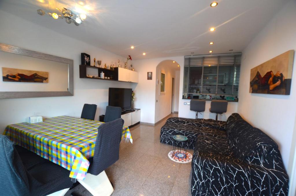 Apartamento frente a la playa Blanes Costa Brava - 4