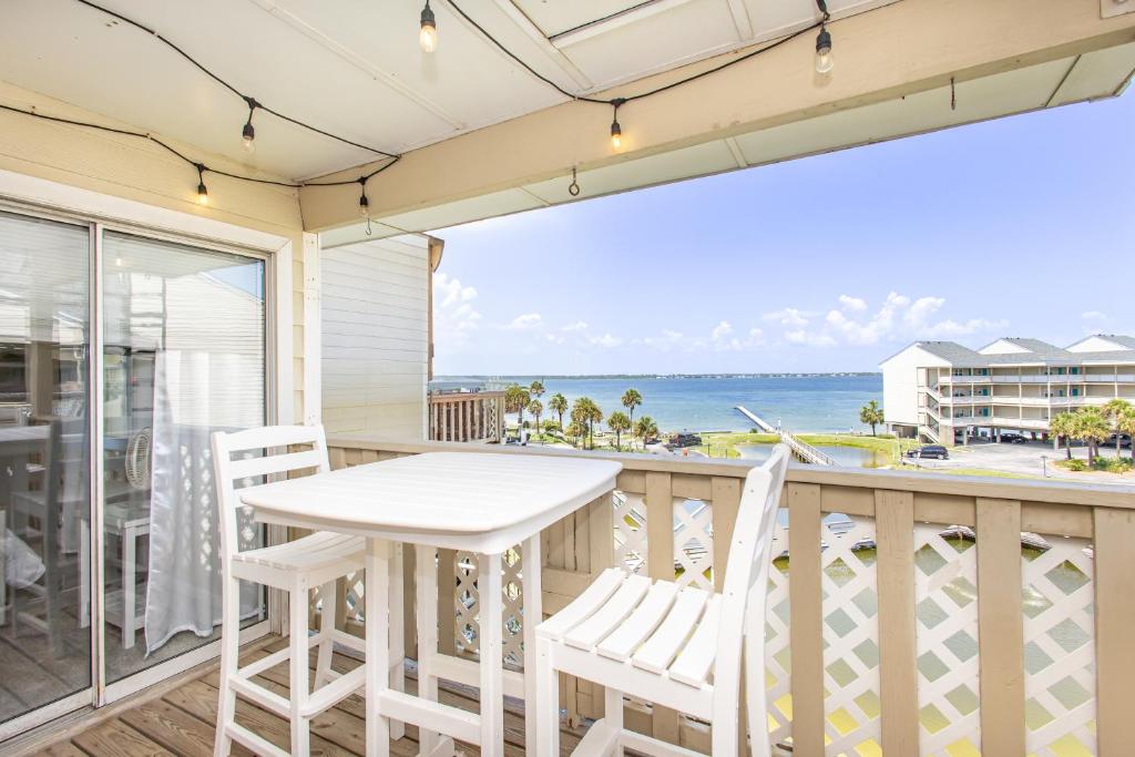 Baywatch D11, Pensacola Beach