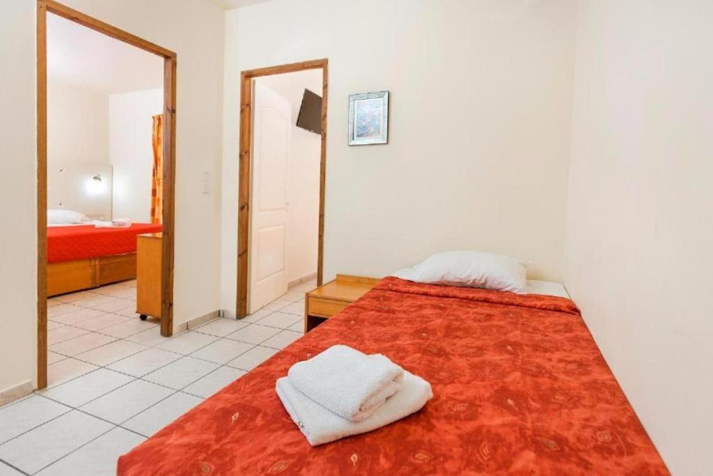 Eri Beach & Village Hotel — Hotel rooms in Hersonissos