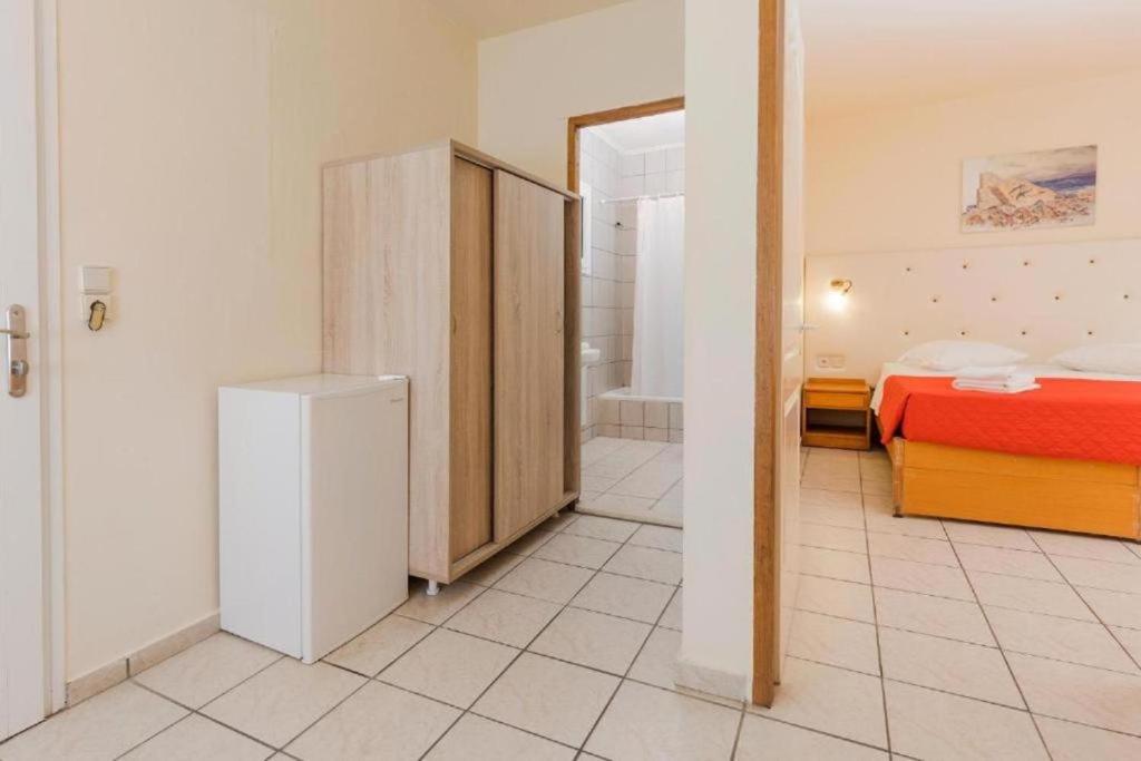Eri Beach & Village Hotel — Hotel rooms in Hersonissos