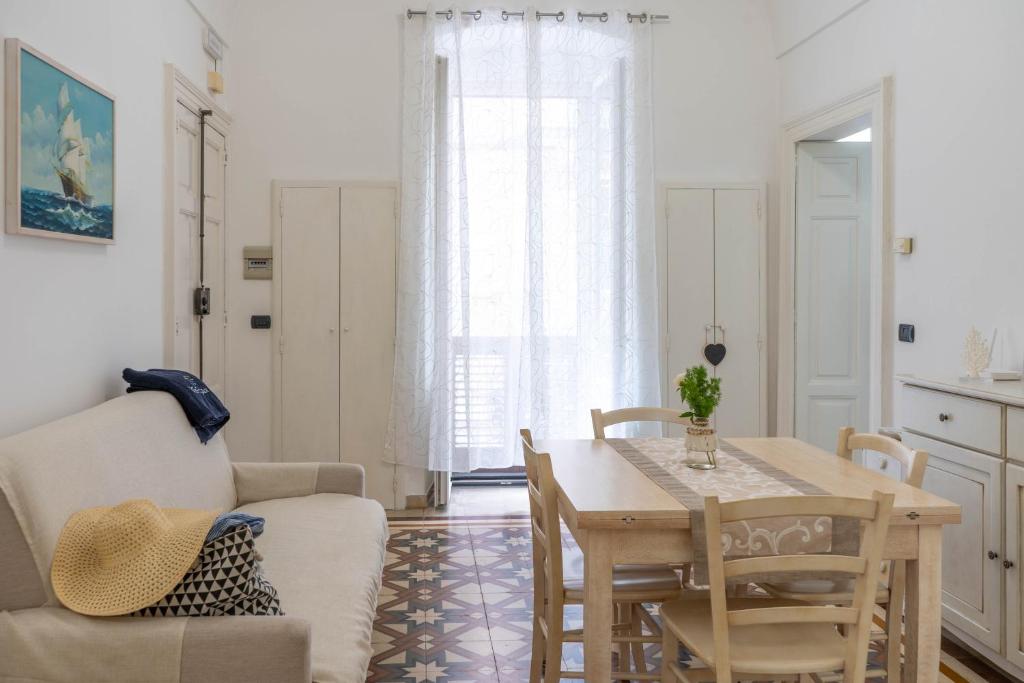 WePuglia - Domus Neptuni, Monopoli