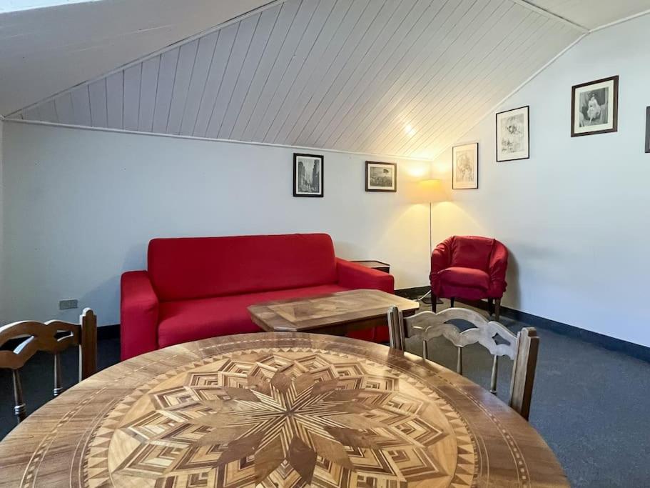 Principe Amedeo, Turín