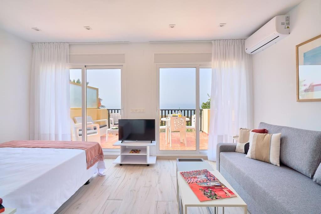 OleHolidays 821 Romana Playa frente al mar - 3