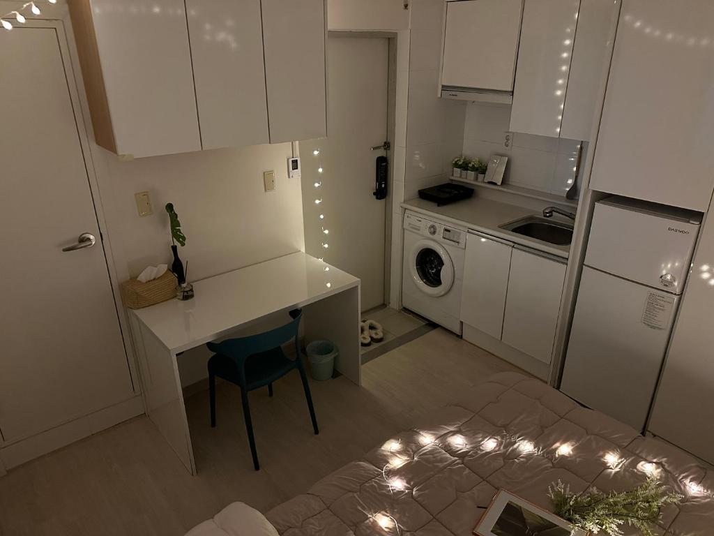 NJ Affordable and cozy accommodation near Nakseongdae Station