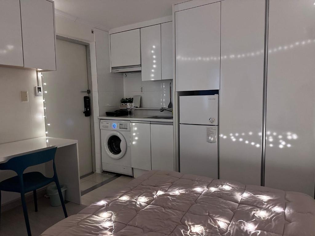 NJ Affordable and cozy accommodation near Nakseongdae Station