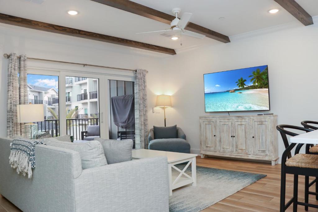 Gus Getaway by Pristine Properties Vacation Rentals, Highland View