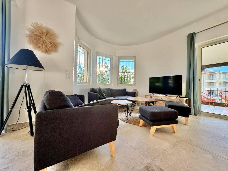 Villa Florida, Apt 8 prs, Piscine, Clim, Parking - 2