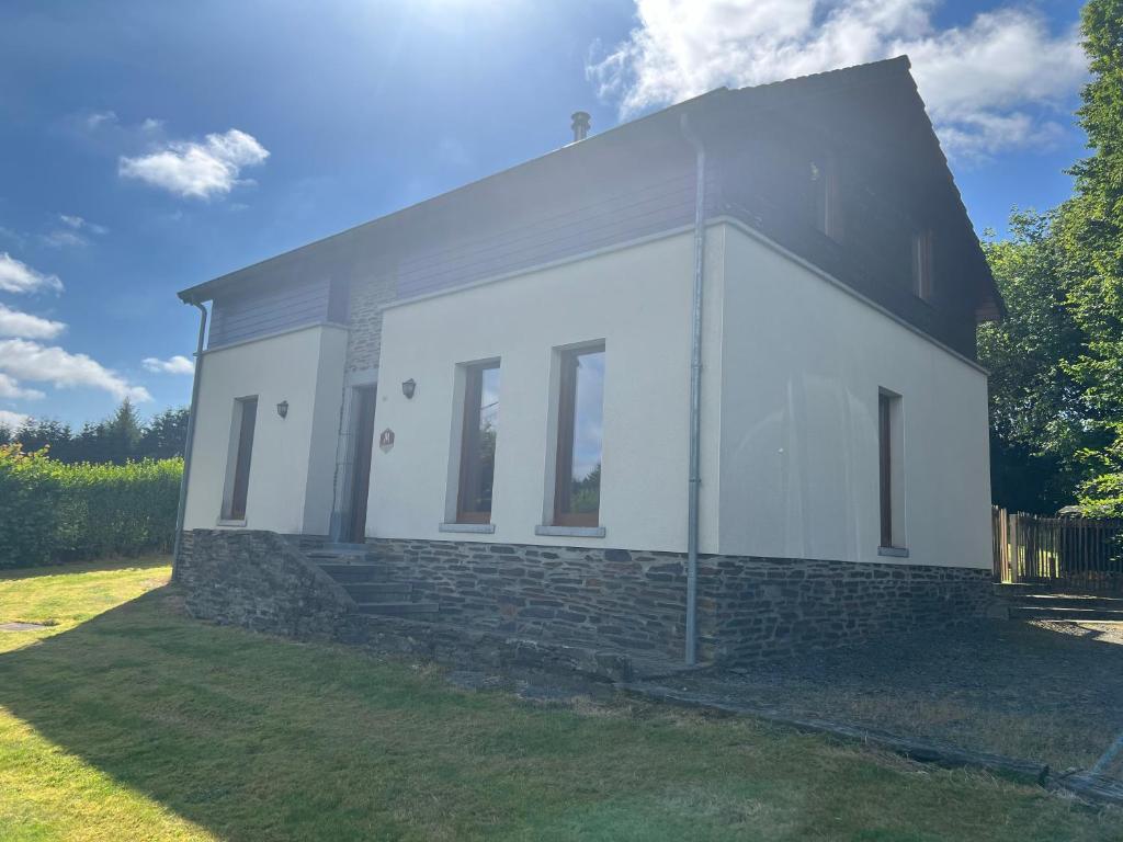 Gîte - Au Belle Meuse, Houffalize