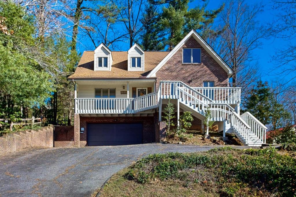 Junaluska Gem, Lake Junaluska