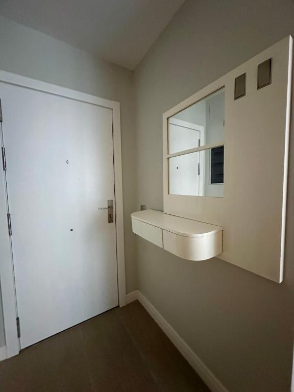 RaNee Apartments - 2 bed 2 bath in city centre - 5