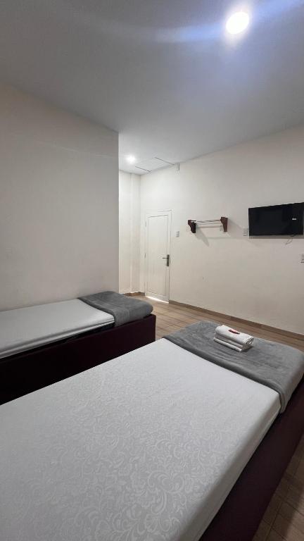 3. BI HOTEL..
