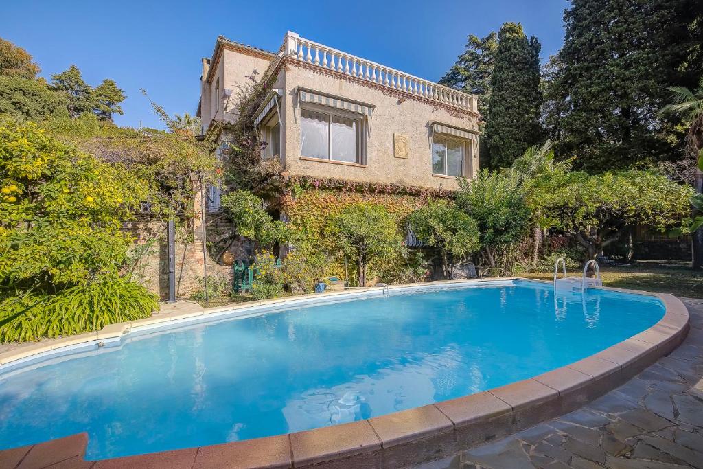 Villa rénovée- Vue mer- Centre de Cannes - 1
