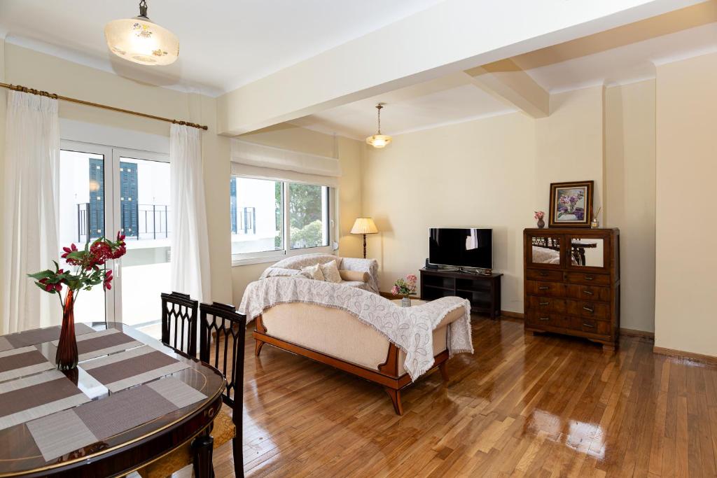 Luxury Apartments at the foot of the Acropolis Hill, Athen