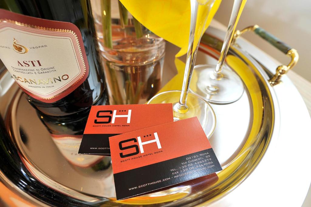 Scott House Photo 22