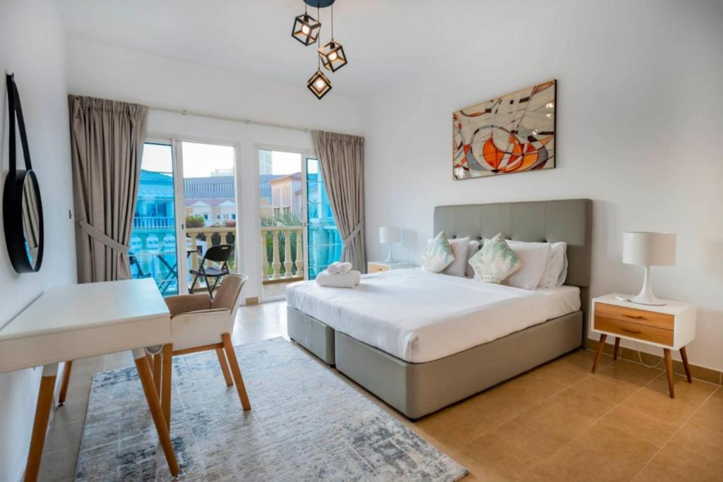 Beautiful 2BR Villa in JVT, Dubai